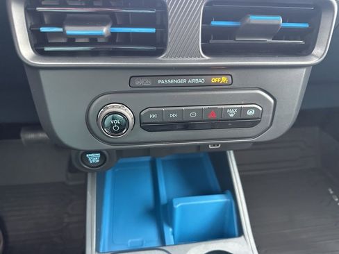 New 2026 Ford Maverick XLT w/ XLT Luxury Package image 26