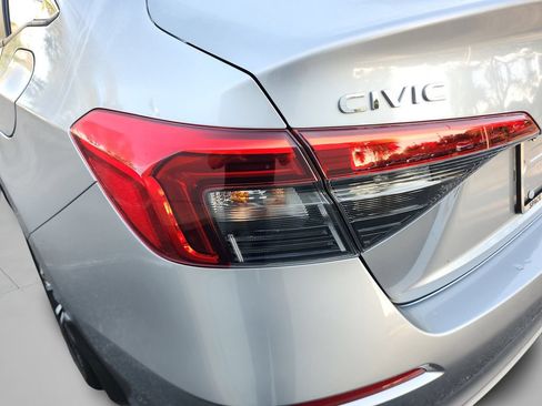 Certified 2023 Honda Civic EX image 36