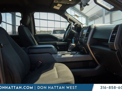 Used 2017 Ford F150 XLT w/ Equipment Group 302A Luxury AWD/4WD image 21