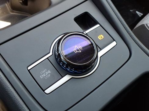 New 2026 Volkswagen Tiguan S image 19