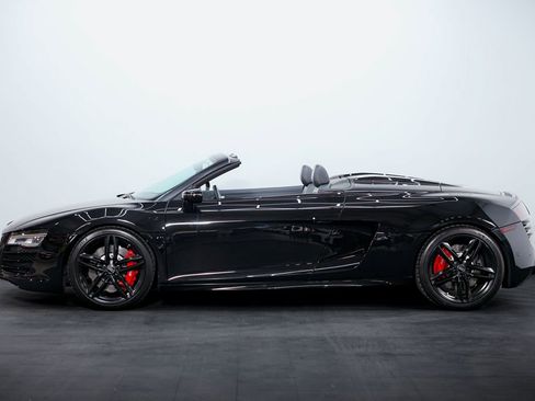 Used 2015 Audi R8 V10 w/ Full Leather Package image 7