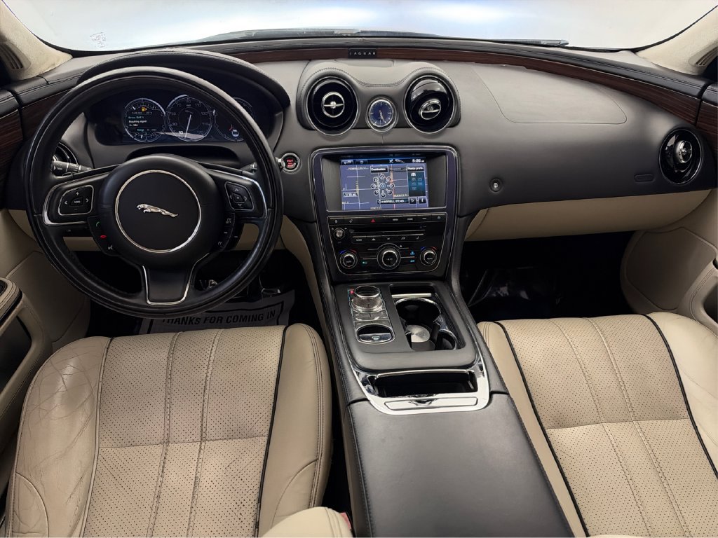 Used 2012 Jaguar XJ L RWD image 20