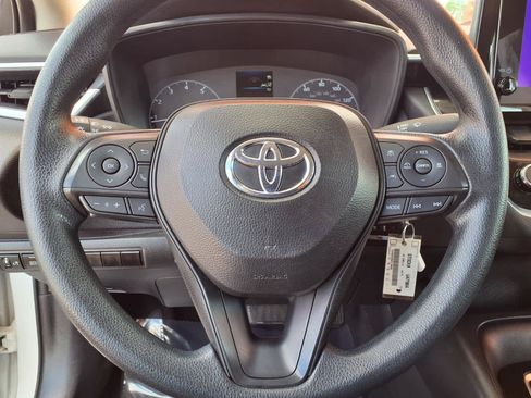 Used 2024 Toyota Corolla LE FWD image 22