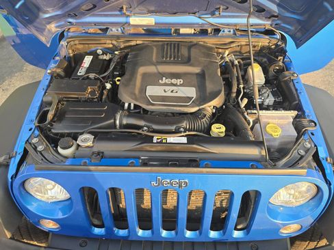 Used 2015 Jeep Wrangler Unlimited Sport w/ Quick Order Package 24S image 46