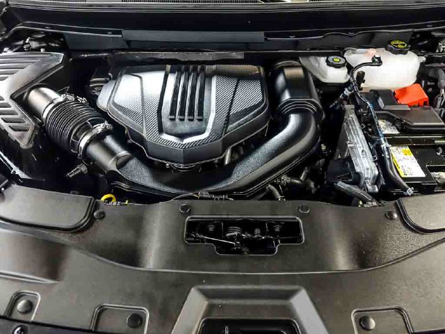 Certified 2026 Chevrolet Traverse LT AWD/4WD image 35