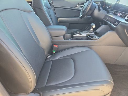 Used 2023 Kia Sportage EX image 20