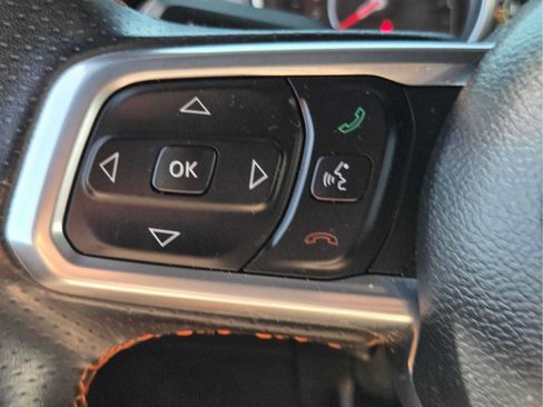 Used 2020 Jeep Gladiator Mojave AWD/4WD image 32