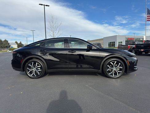 Certified 2024 Toyota Crown XLE image 3