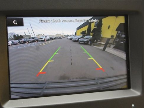 Used 2015 Lincoln Navigator 4WD image 10