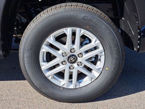 New 2026 Toyota Tundra SR5 image 5