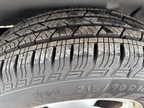 Used 2014 Honda CR-V LX image 12