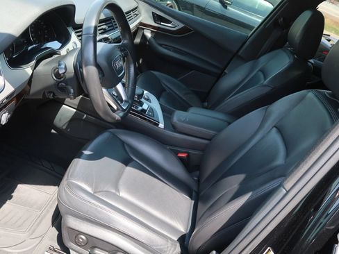 Used 2019 Audi Q7 2.0T Premium AWD/4WD image 17
