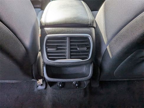 Used 2019 Hyundai Santa Fe SEL image 29