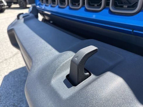 Used 2024 Jeep Wrangler Unlimited Sport AWD/4WD image 18
