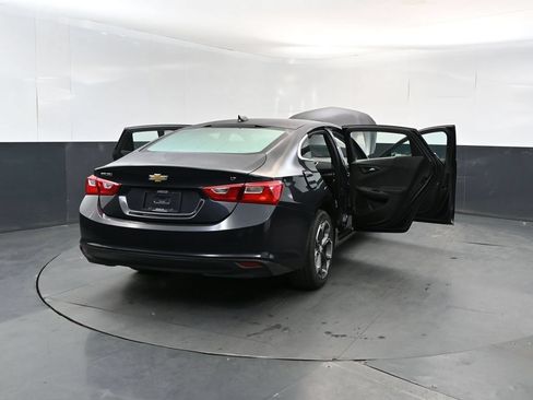 Used 2023 Chevrolet Malibu LT FWD image 29