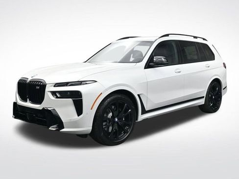 New 2026 BMW X7 M60i image 9