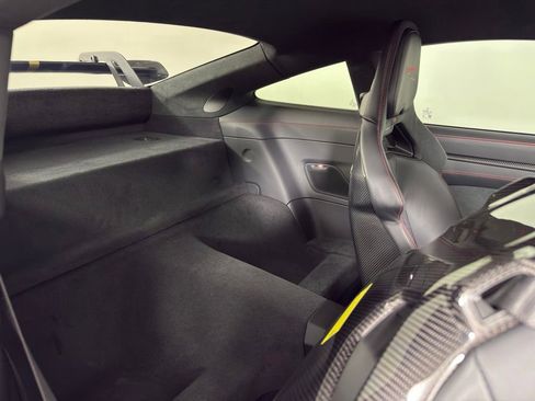 Certified 2026 Porsche 911 GT3 w/ Weissach Package RWD image 17