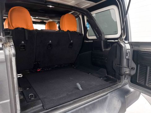 Used 2020 Jeep Wrangler Unlimited Sport AWD/4WD image 27