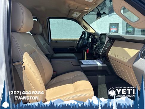 Used 2015 Ford F350 Lariat w/ Lariat Interior Package AWD/4WD image 17