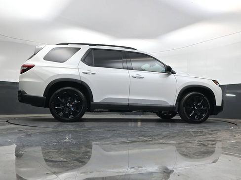 New 2026 Honda Pilot Black Edition image 37