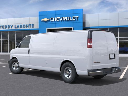 New 2026 Chevrolet Express 3500 Extended RWD image 5