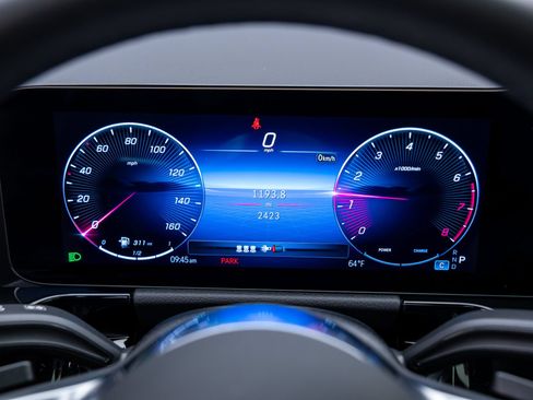 New 2026 Mercedes-Benz GLA 250 4MATIC image 21