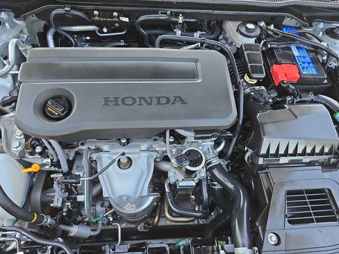 Used 2025 Honda Civic Sport image 28