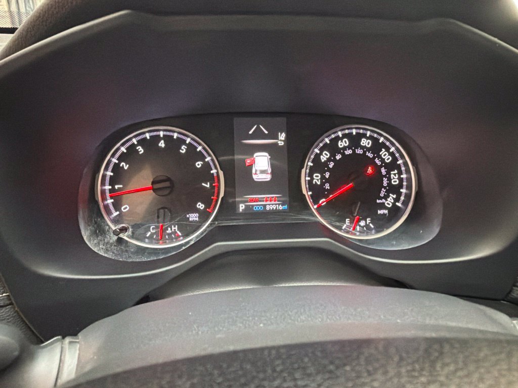 Used 2022 Toyota RAV4 LE AWD/4WD image 25
