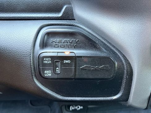 Used 2024 RAM 2500 Big Horn AWD/4WD image 10