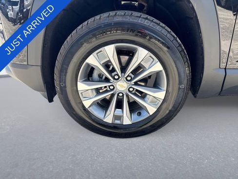 New 2026 Chevrolet Equinox LT w/ Convenience Package II AWD/4WD image 10