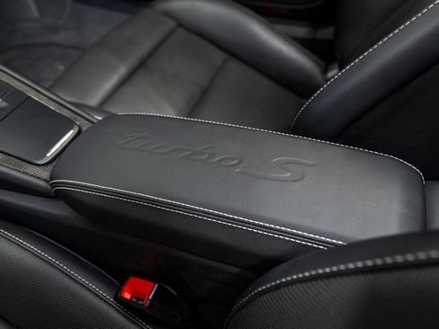Used 2019 Porsche 911 Turbo AWD/4WD image 32