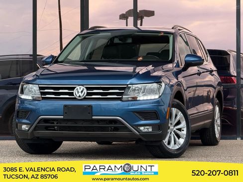 Used 2018 Volkswagen Tiguan SE w/ Panoramic Sunroof Package image 1