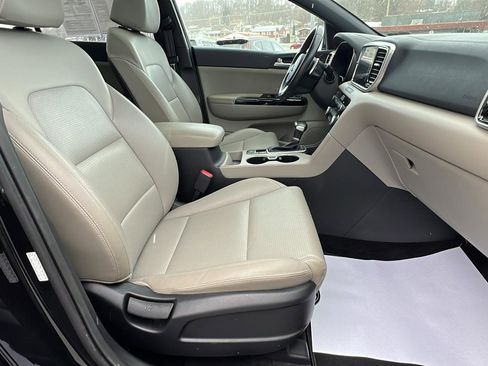 Used 2021 Kia Sportage S w/ S AWD Premium Package image 13