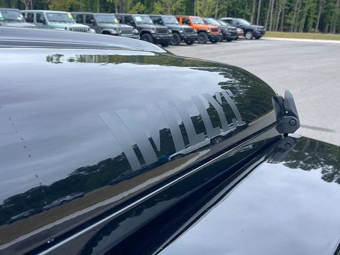 New 2026 Jeep Gladiator Willys AWD/4WD image 11