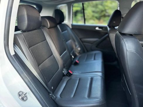 Used 2016 Volkswagen Tiguan S FWD image 18