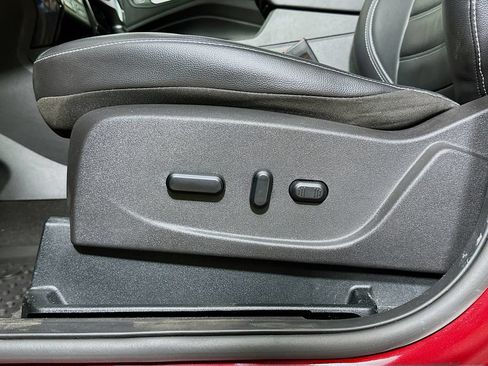 Used 2019 Ford Escape Titanium FWD image 23
