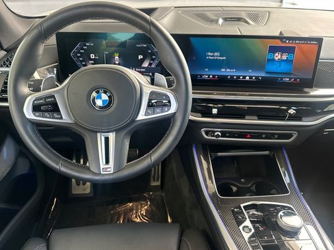 Used 2025 BMW X5 M60i AWD/4WD image 18