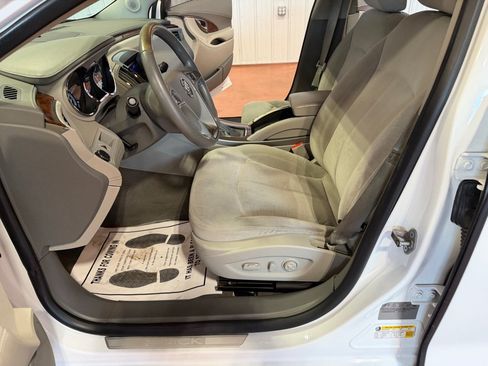 Used 2012 Buick LaCrosse Convenience FWD image 12