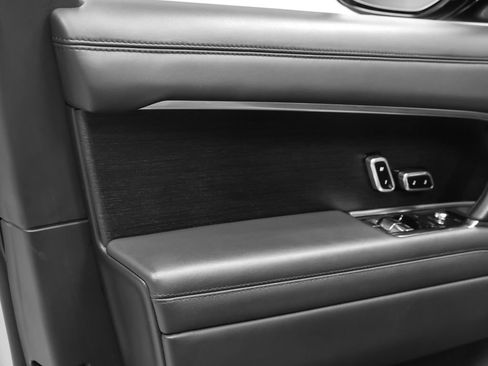 Used 2023 Land Rover Range Rover SE AWD/4WD image 59