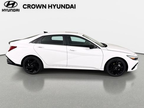 Certified 2026 Hyundai Elantra SEL Sport Premium w/ Cargo Package FWD image 4