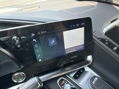 Used 2024 Chevrolet Corvette Stingray Premium Cpe w/ Z51 Performance Package image 32