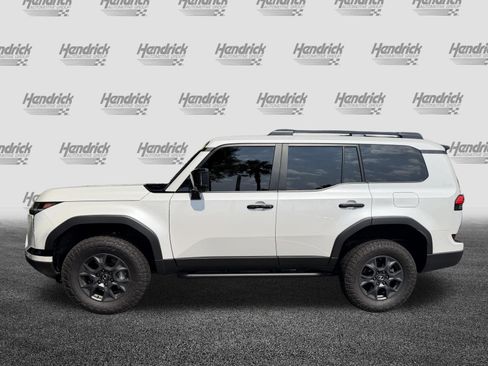 Used 2025 Lexus GX 550 AWD/4WD image 6