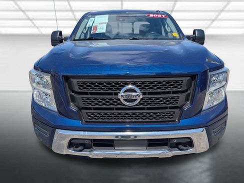 Used 2021 Nissan Titan SV w/ SV Convenience Package AWD/4WD image 24