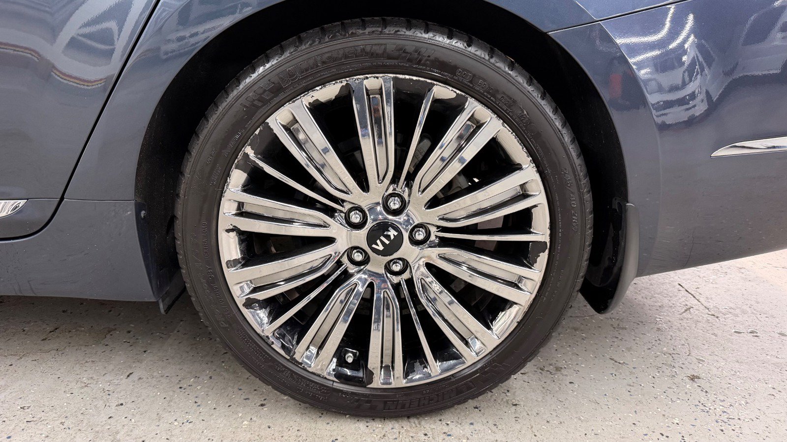 Used 2014 Kia Cadenza Limited FWD image 13
