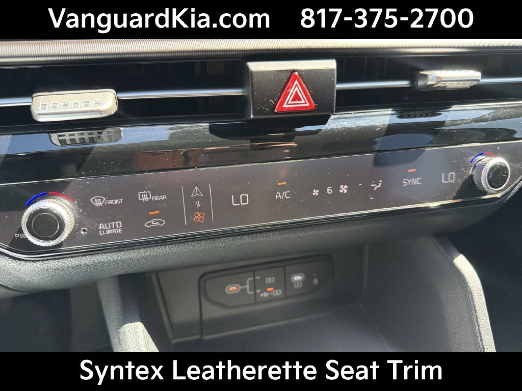 Certified 2026 Kia Sportage EX w/ EX Panorama Roof Package FWD image 20