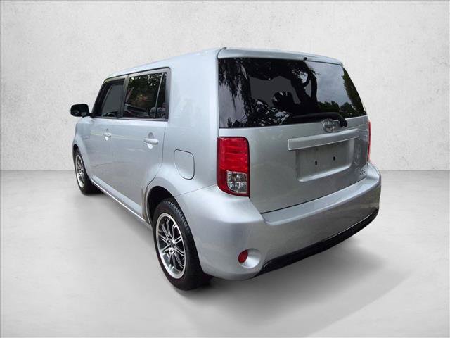 Used 2013 Scion xB FWD image 8