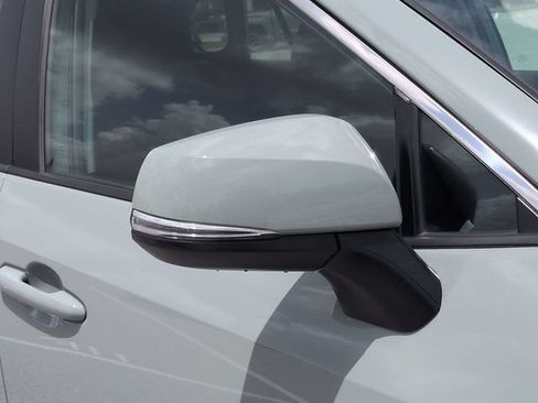 Used 2023 Toyota RAV4 XLE w/ Convenience Package FWD image 12