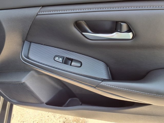 Used 2022 Nissan Sentra S FWD image 25