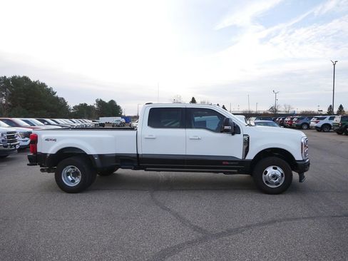 Used 2024 Ford F350 King Ranch image 4