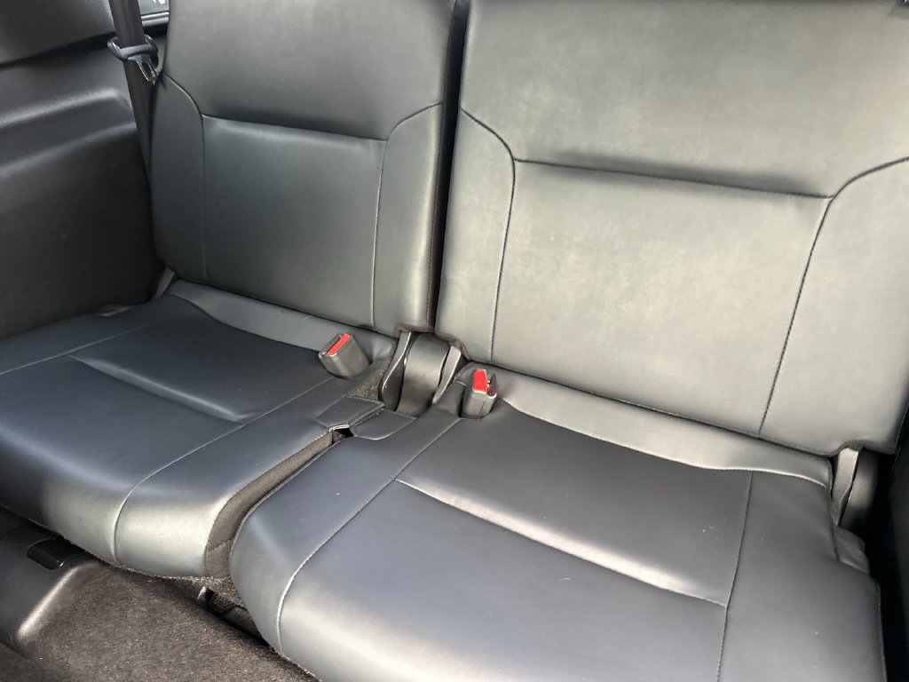 Used 2025 Mitsubishi Outlander SE AWD/4WD image 14